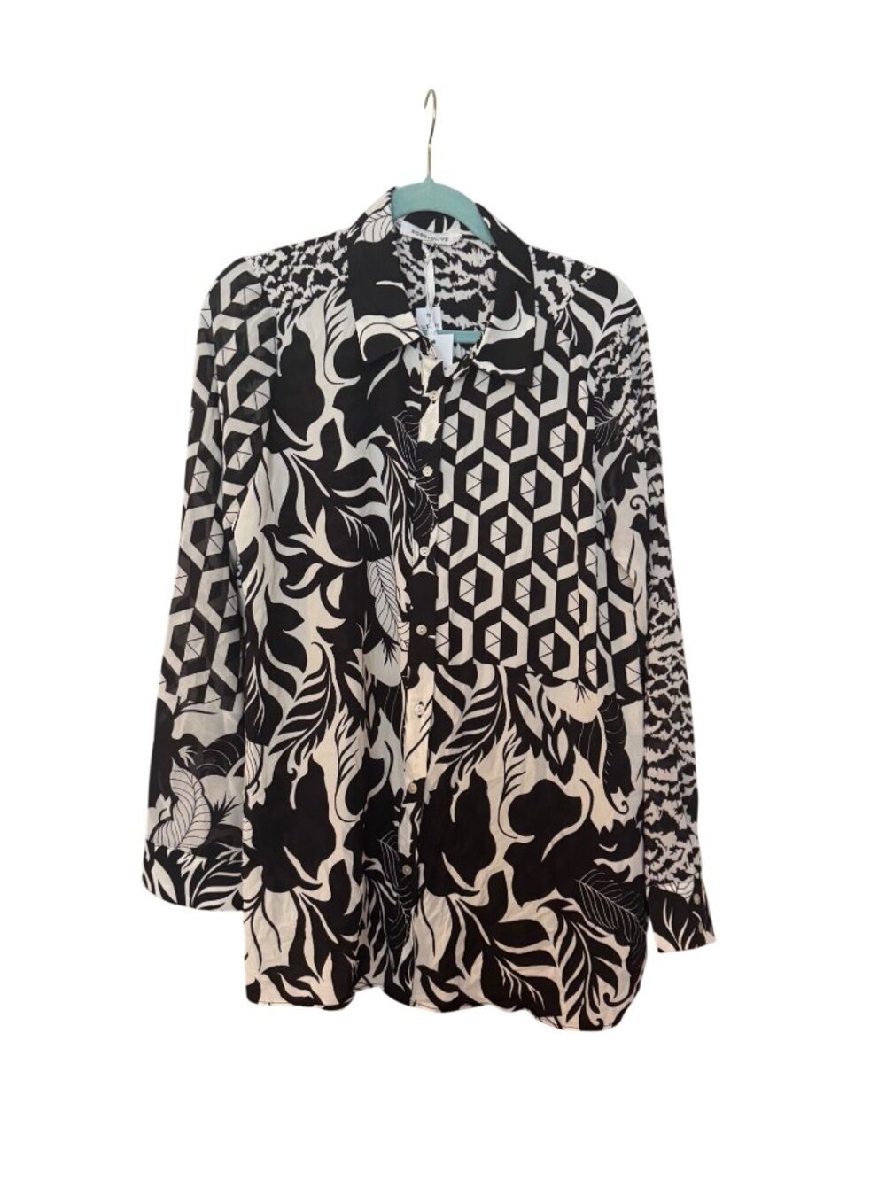 NWT Rose + Olive Mixed Print Button-Down Blouse – Women’s XL